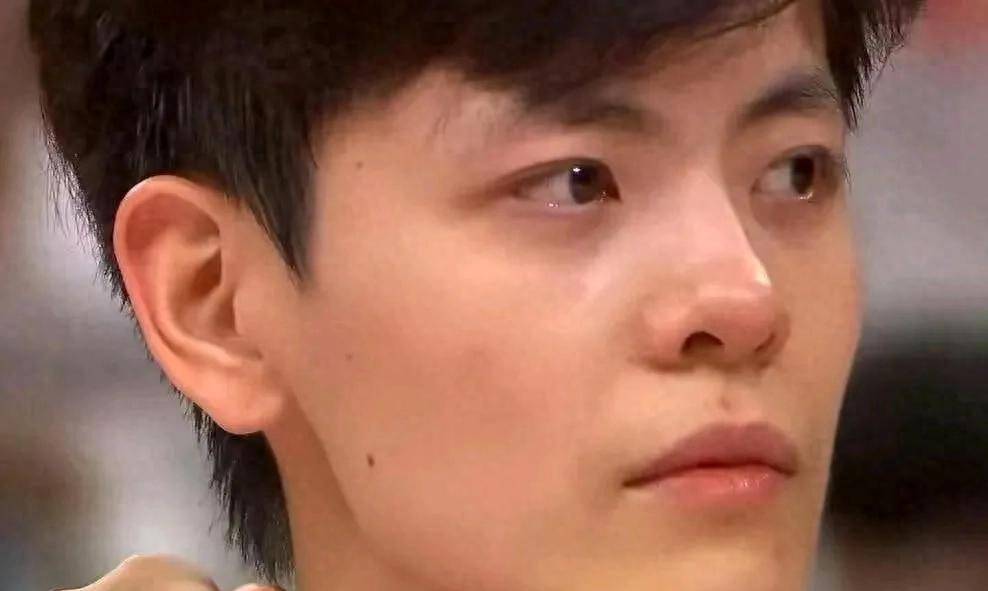 九游游戏中心官网-Doinb遭遇三持续失利，TES教练压力巨大！引发球迷热议的简单介绍-九游游戏中心官网