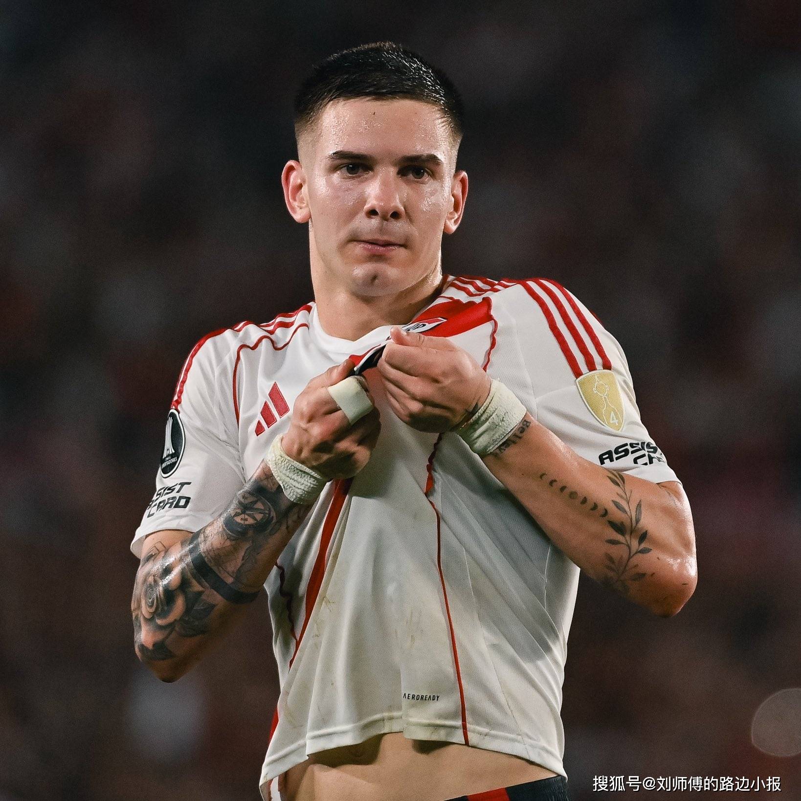 九游游戏中心官网-皇家马德里前途光明！，浓眉哥新星爆冷表现突出比赛高潮迭起-九游游戏中心官网