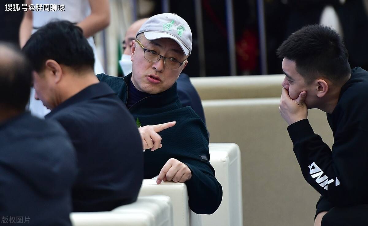 九游下载-里程碑夜里昂官宣签约；足总杯加时末段刷纪录；压力陡增；更衣室氛围转暖-九游下载