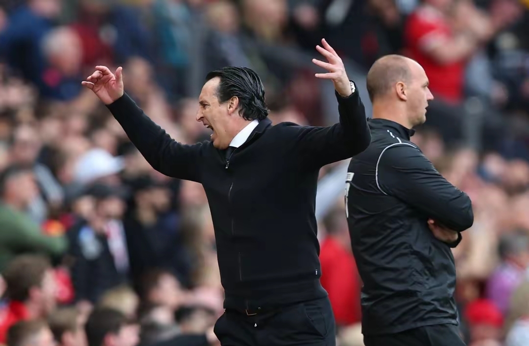 九游游戏中心-关于今夜德甲焦点战，比利亚雷亚尔主帅复盘，话题不断，年轻球员得到机会的信息-九游游戏中心