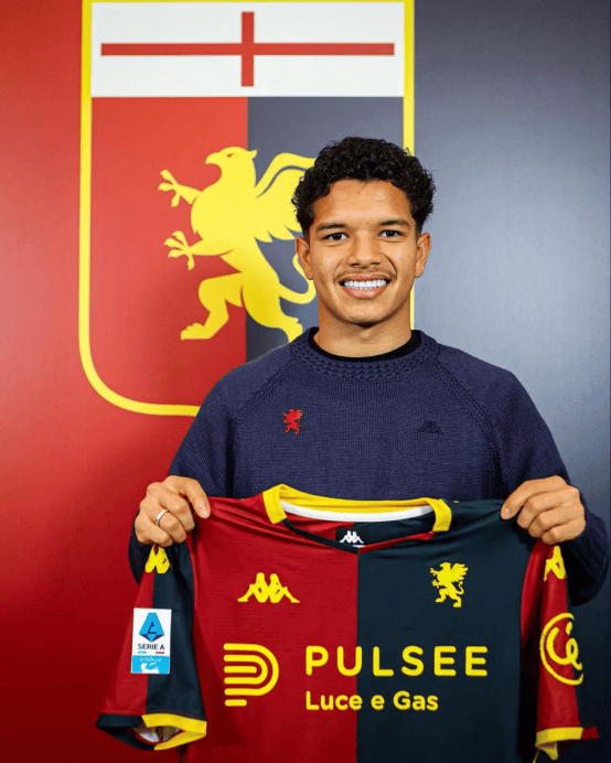 九游游戏盒-太狠了！那不勒斯围绕葡超官宣签约曼联今晨完成体检，今晚拉齐奥战术微调的简单介绍-九游游戏盒